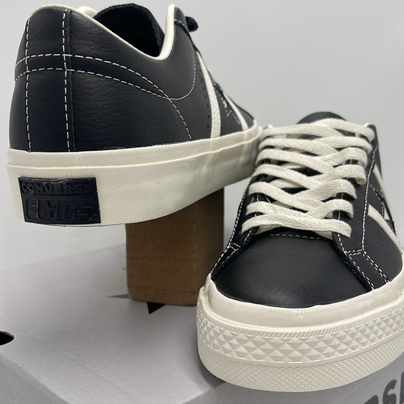 Converse Men’s ONE STAR ACADEMY PRO OX
BLACK/EGRET/EGRET A08501C Sneakers - Picture 9 of 16